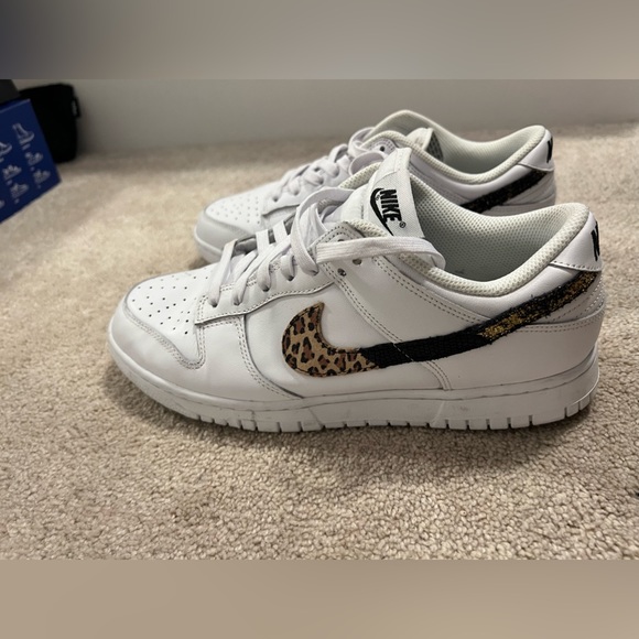 Nike dunk low see primal white size 10 women- 42 great condition worn 3 times - Picture 4 of 4